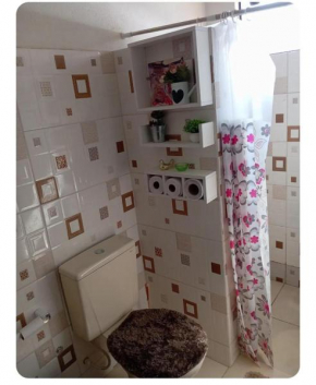 Hospeda aí madre Clara